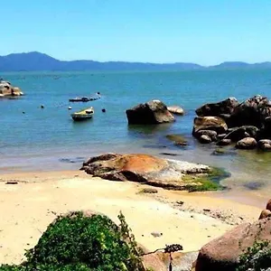 Casa Frente Mar Casa de Férias