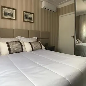 Apartamento Luxuoso Apartamento Com Vista Exclusiva Para O Mar, Governador Celso Ramos